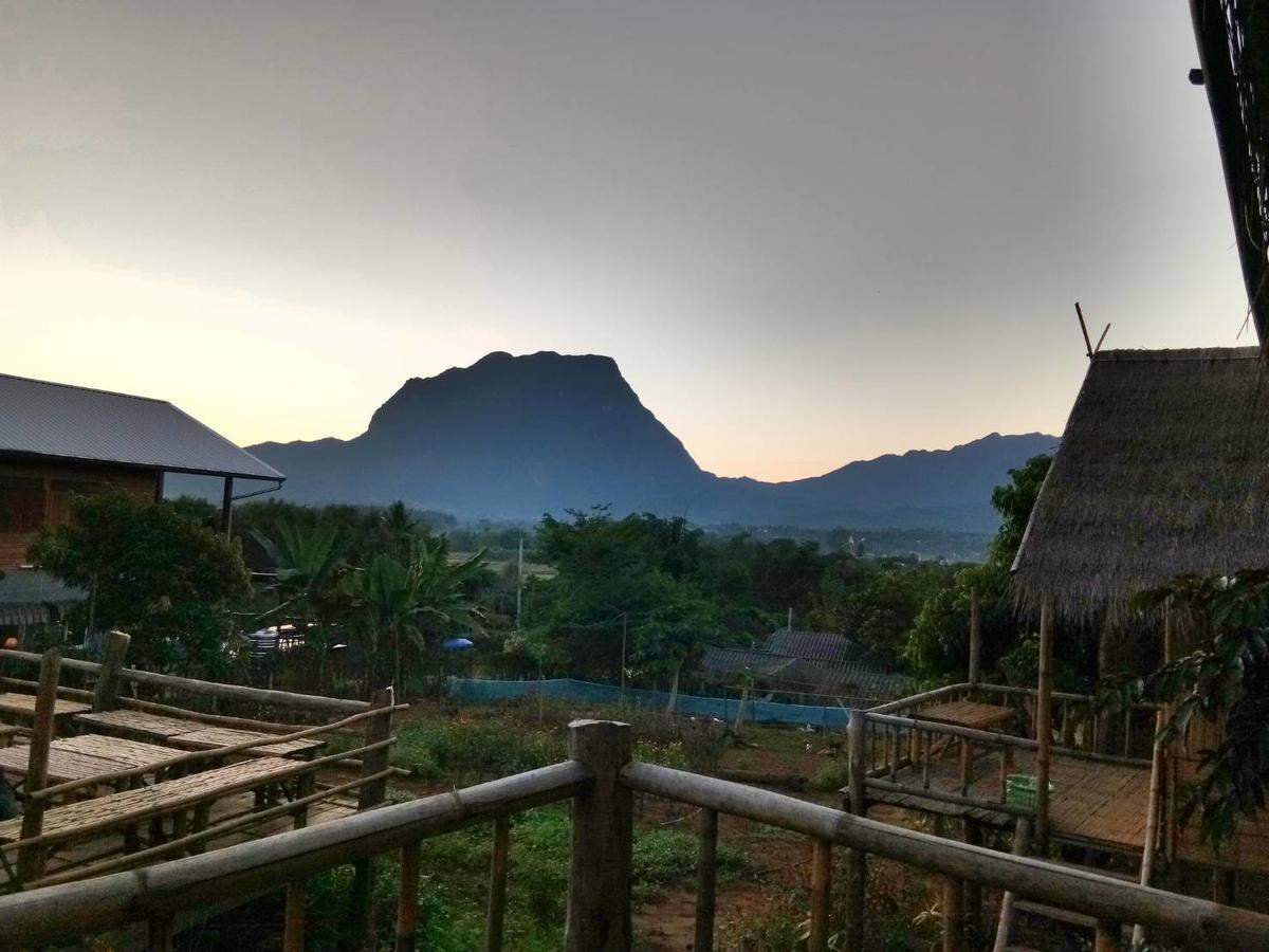 Baan Aingdoi Homestay, Chiang Dao Eksteriør billede