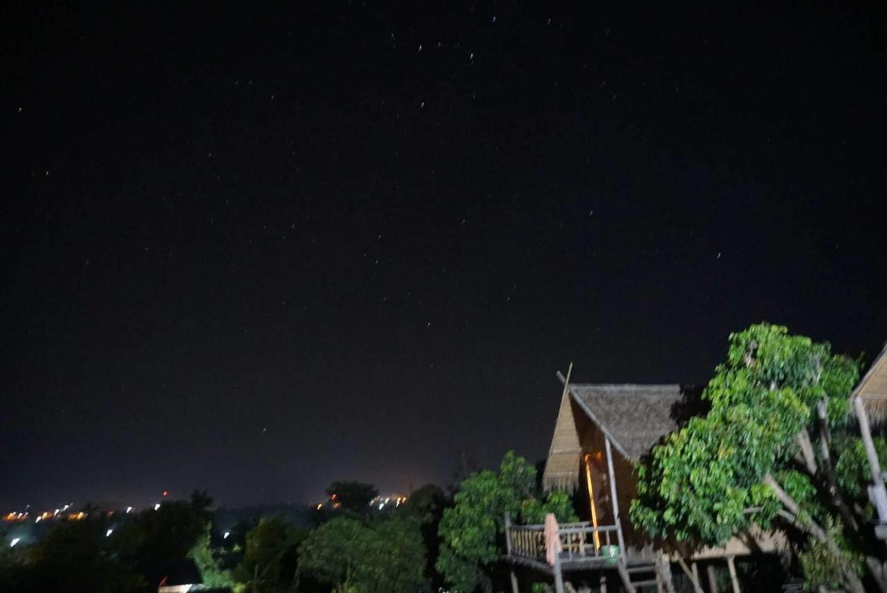 Baan Aingdoi Homestay, Chiang Dao Eksteriør billede