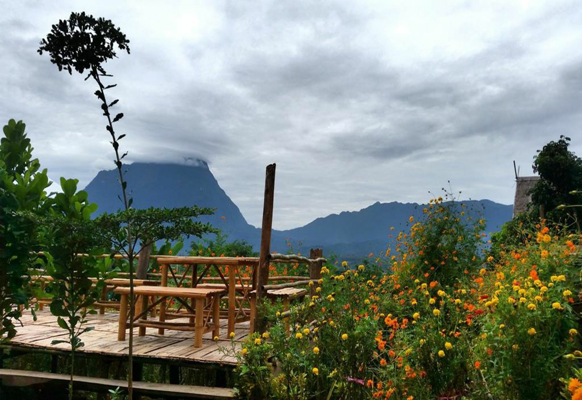 Baan Aingdoi Homestay, Chiang Dao Eksteriør billede